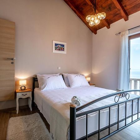 Seafront Villa Endless View Blato  Exterior photo